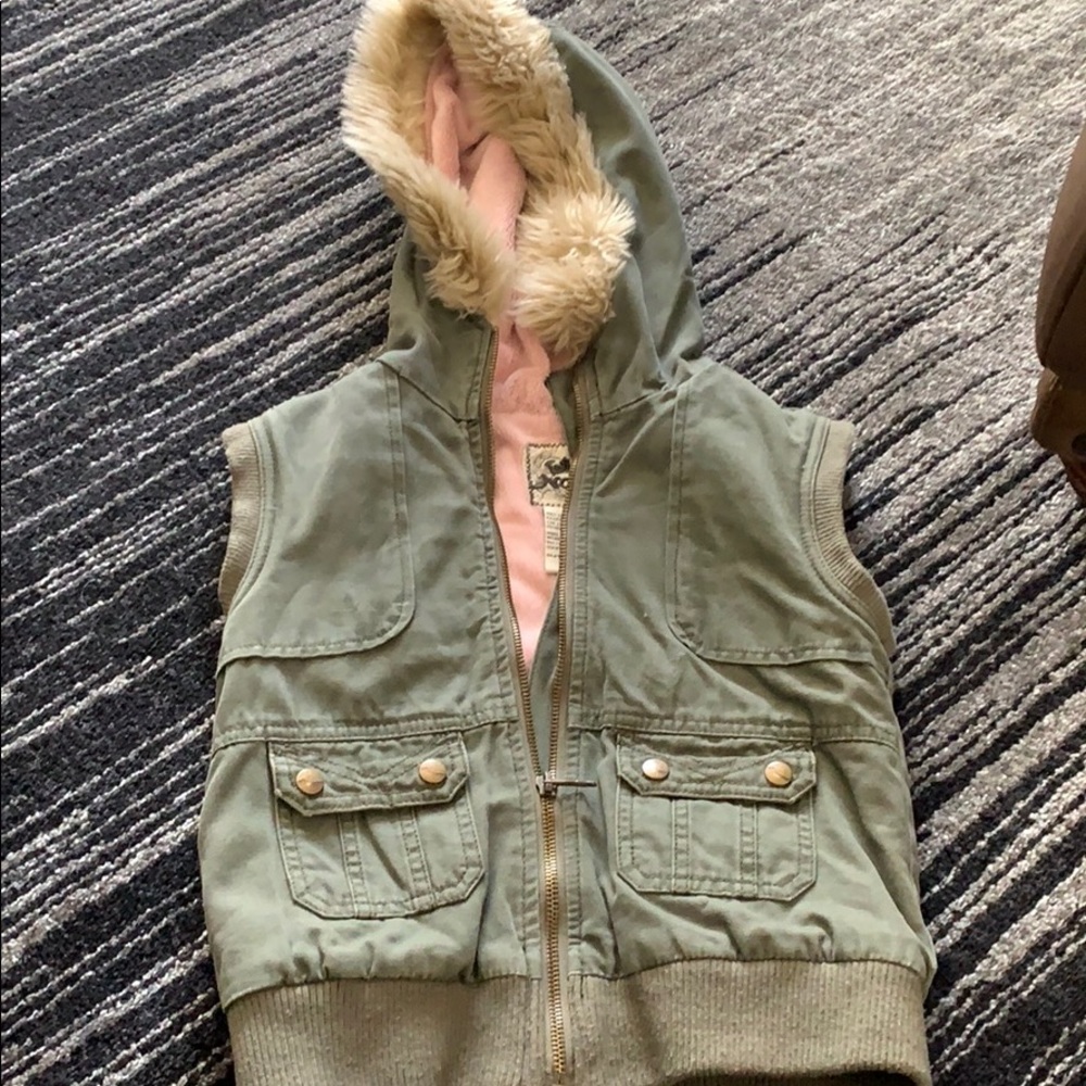 Awesome comfy warm vest